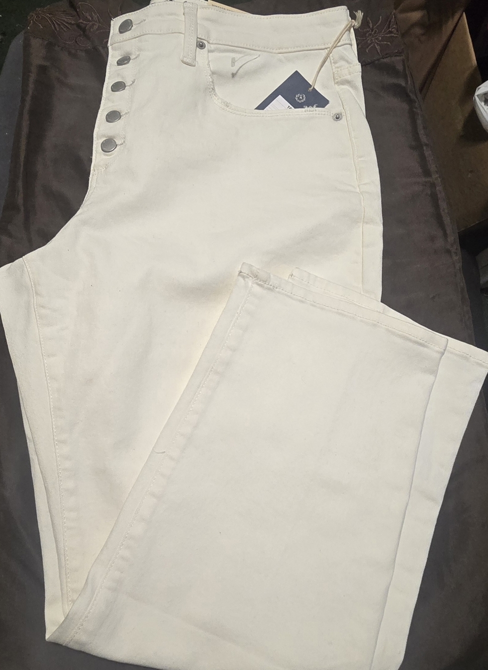 Universal Thread White Button-Fly Jeans with Silver Hardware Size 16